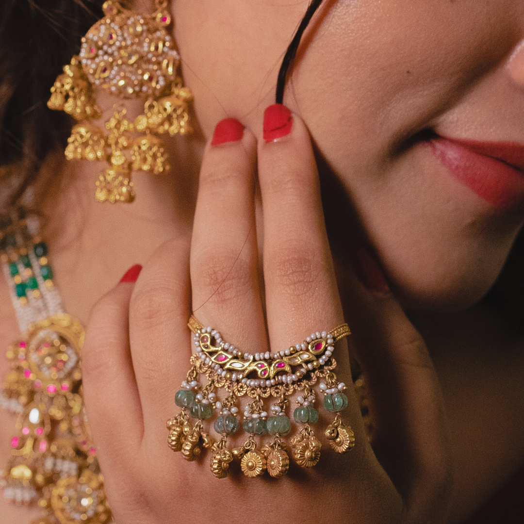 HERITAGE POLKI TWO FINGER RING