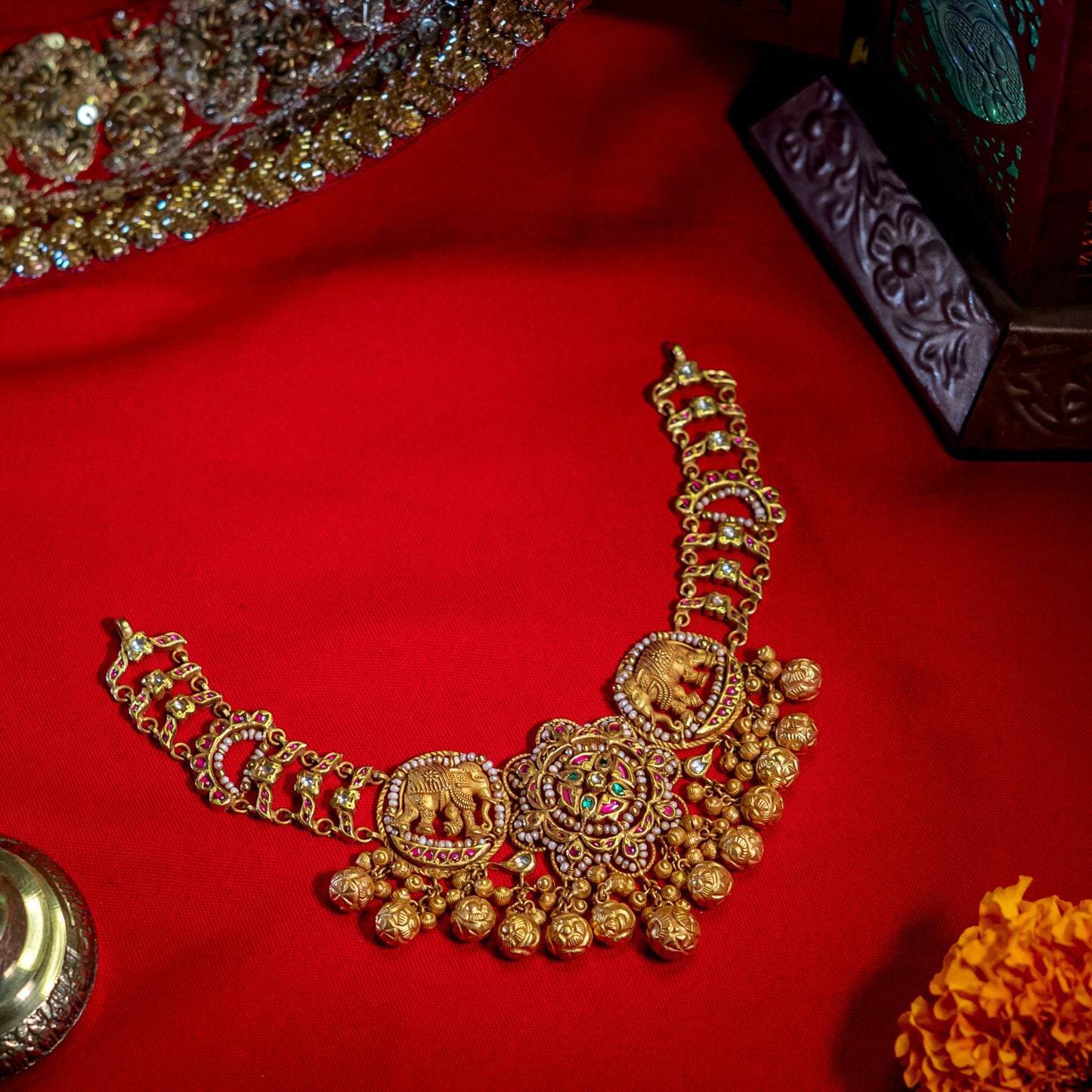 KUNDAN NECKLACE