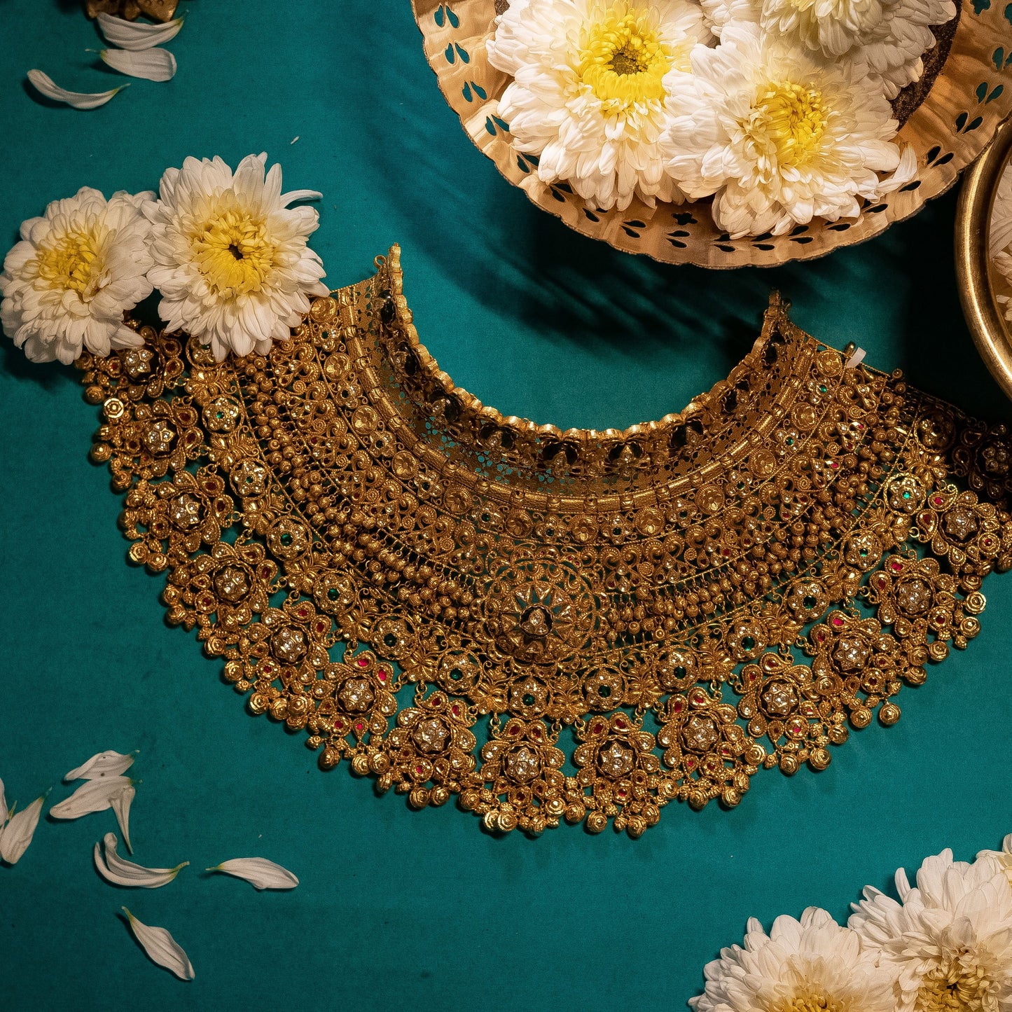 KUNDAN ANTIQUE CHOKER 22K