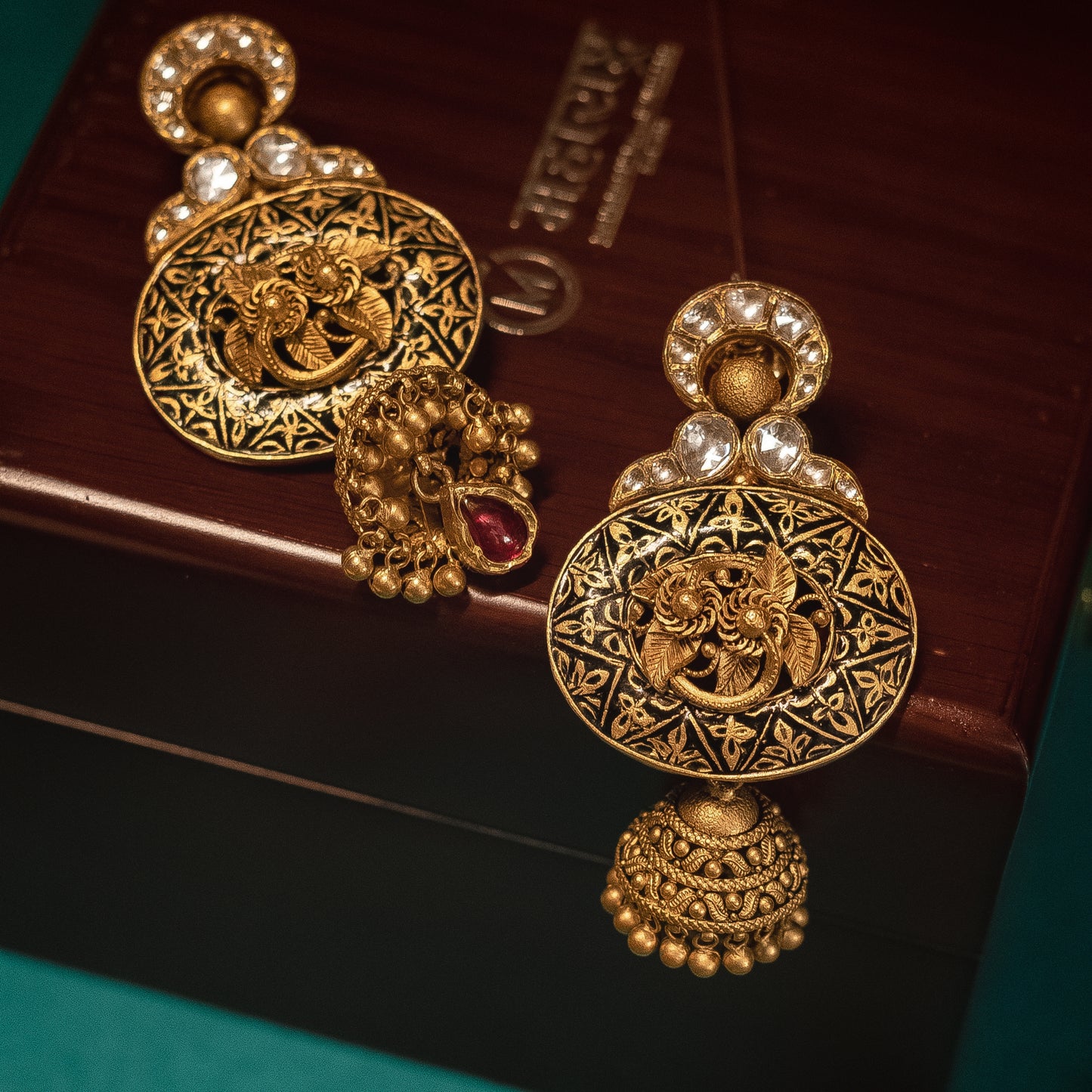 KUNDAN ANTIQUE EARRING