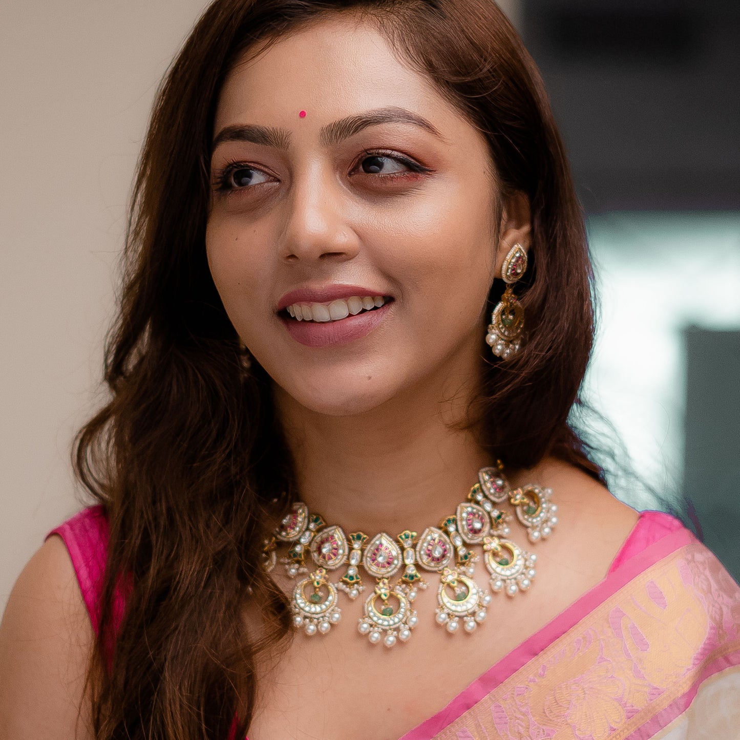 KUNDAN NECKLACE