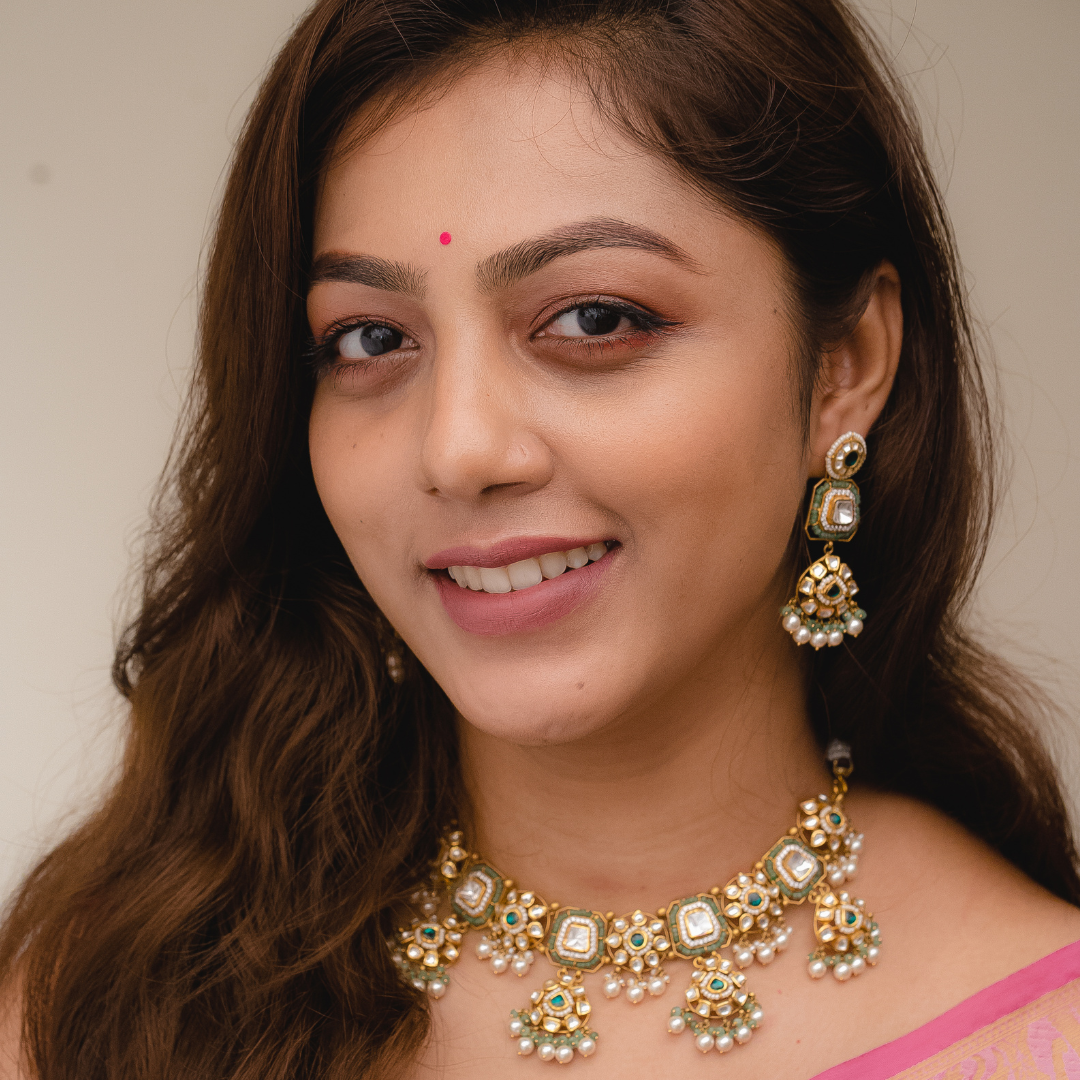 KUNDAN NECKLACE