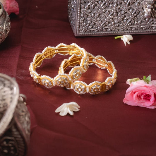 ANTIQUE KUNDAN BANGLE 22K