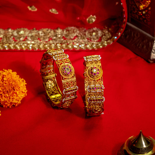 HERITAGE POLKI BANGLE
