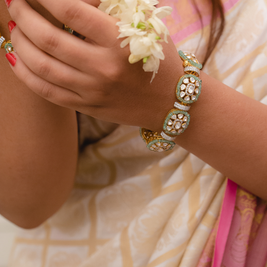 KUNDAN BANGLES
